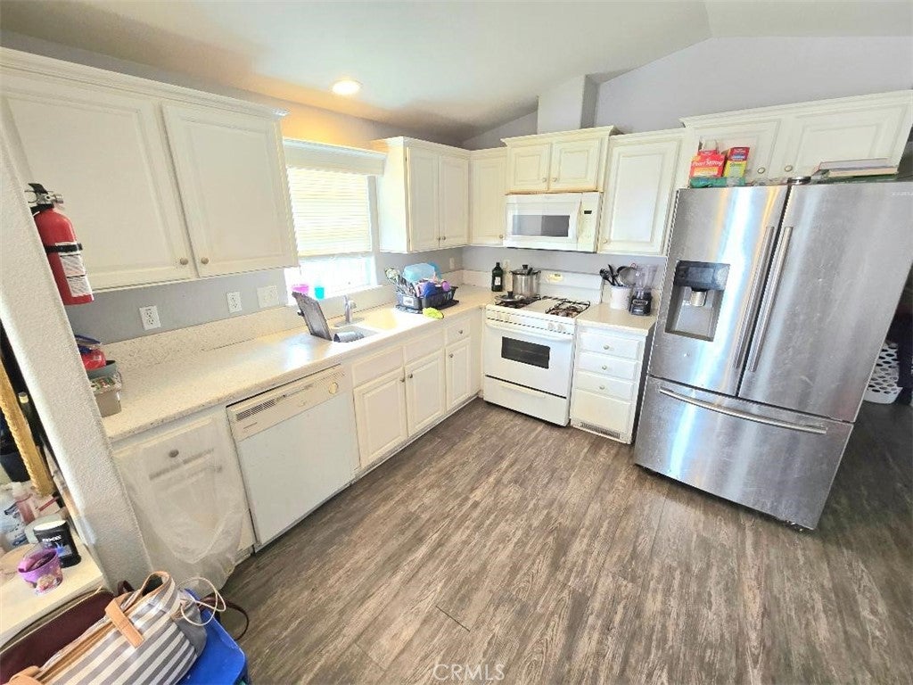 21752 Pacific Coast Hwy 7A