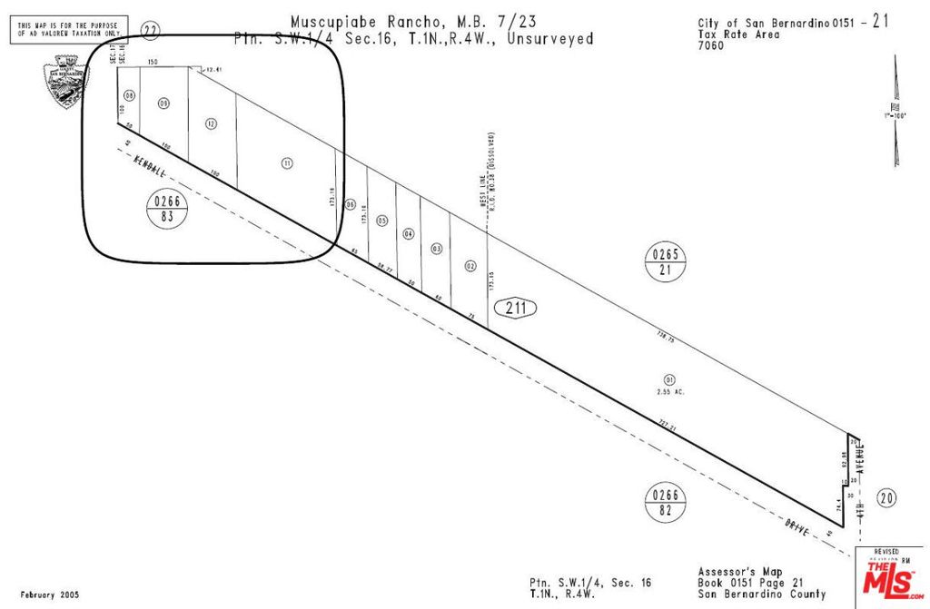 Main image without alt text