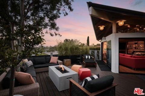 Photo of 443 N Greencraig Road, Los Angeles, CA 90049 (MLS # 26851995)