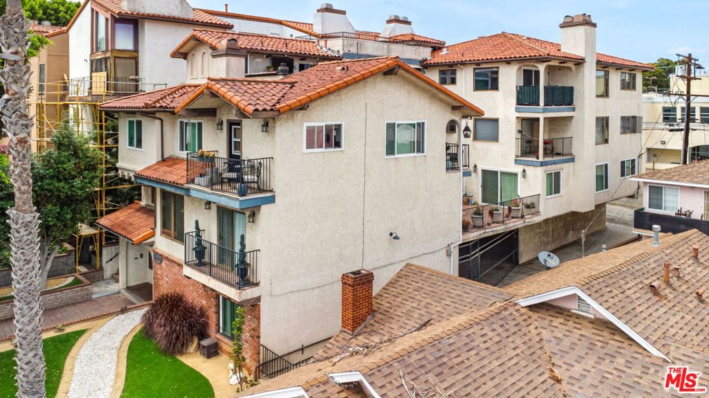1440 W 9th Street 2