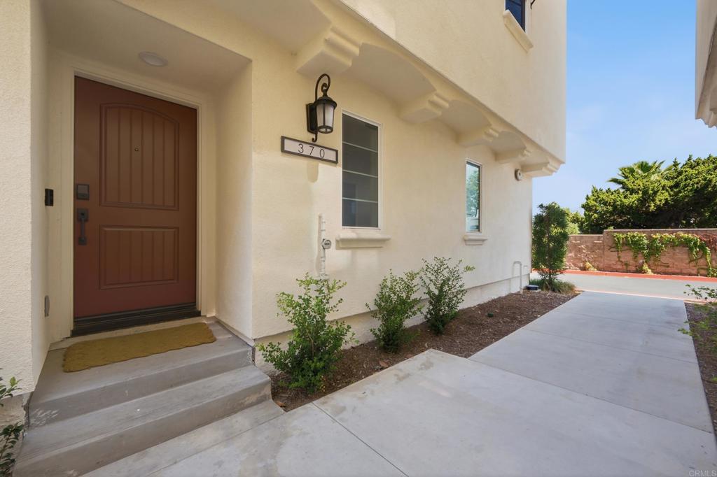370 Volary Glen GLN, Escondido CA 92025