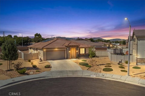 Photo of 38017 Periwinkle Place, Palmdale, CA 93550 (MLS # SR26202933)