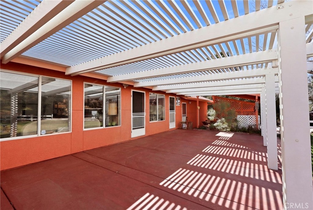48150 Twin Pines Rd.