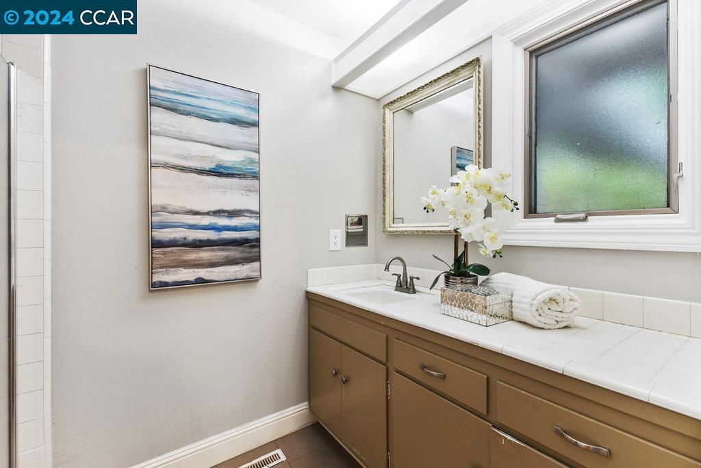 WESTSIDE DANVILL - Residential