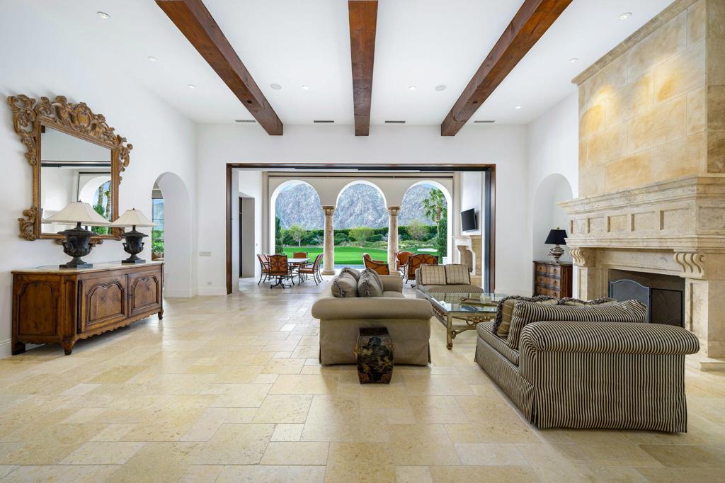 The Hideaway - Residential