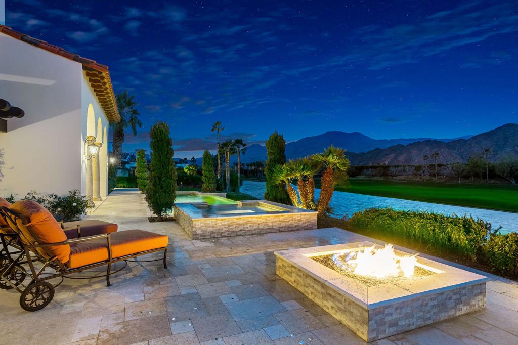 The Hideaway - Residential