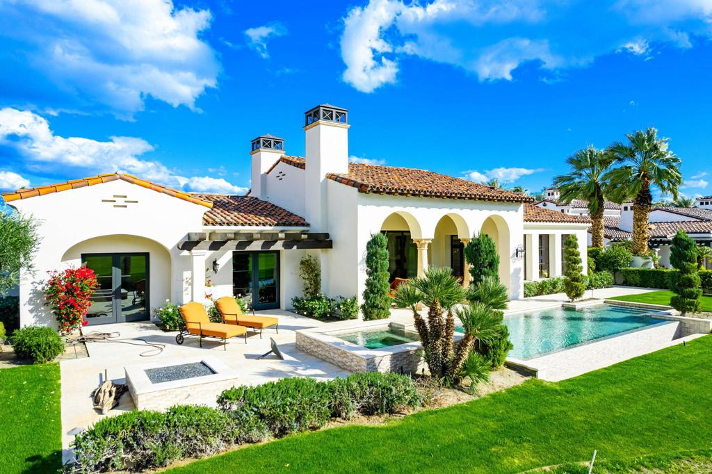 The Hideaway - Residential