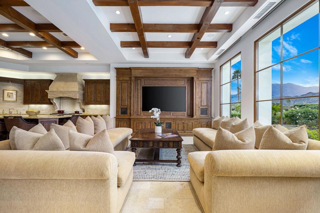 The Hideaway - Residential