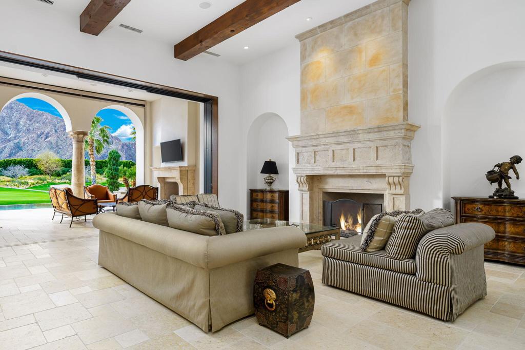 The Hideaway - Residential