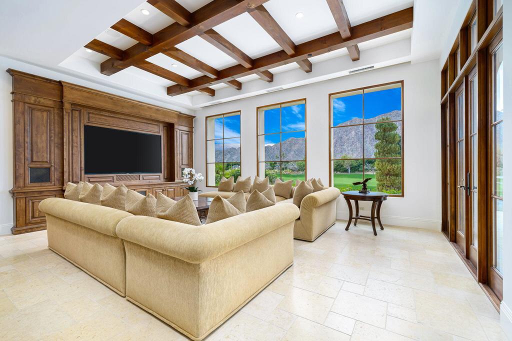 The Hideaway - Residential