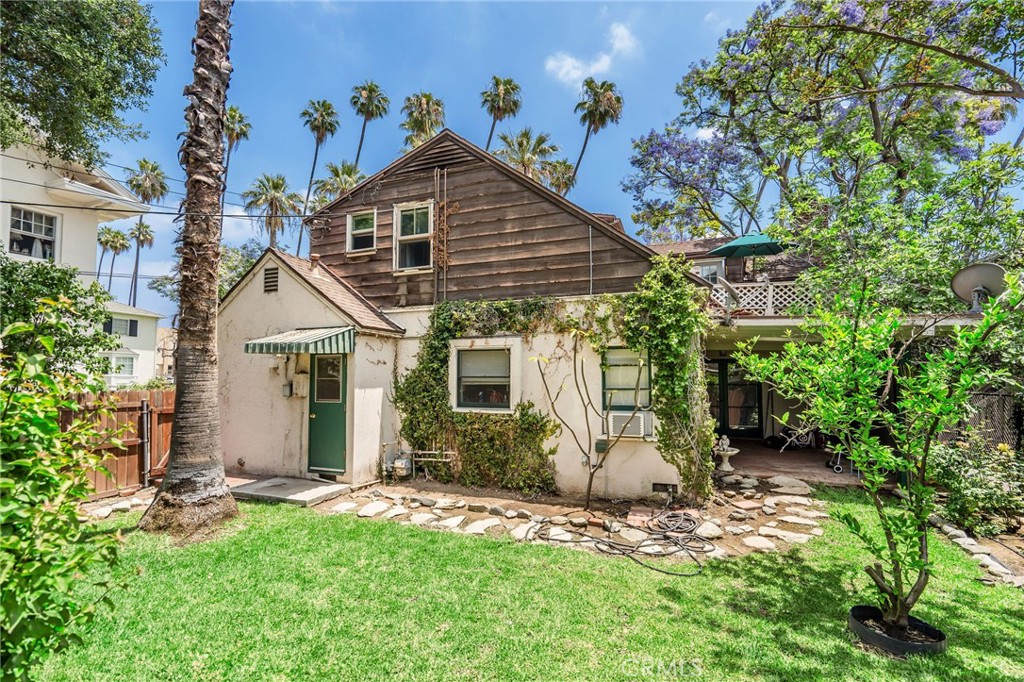 Properties 4 467 S. El Molino Avenue
