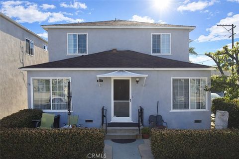 Photo of 140 Saint Joseph Ave, Long Beach, CA 90803 (MLS # PW26046845)