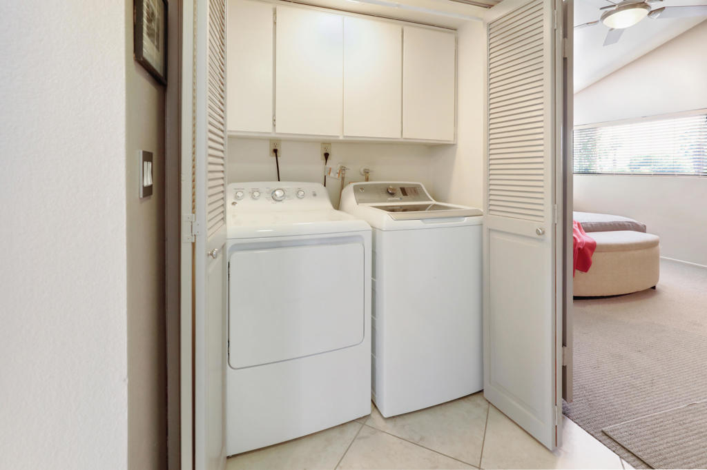 Palm Villas - Residential