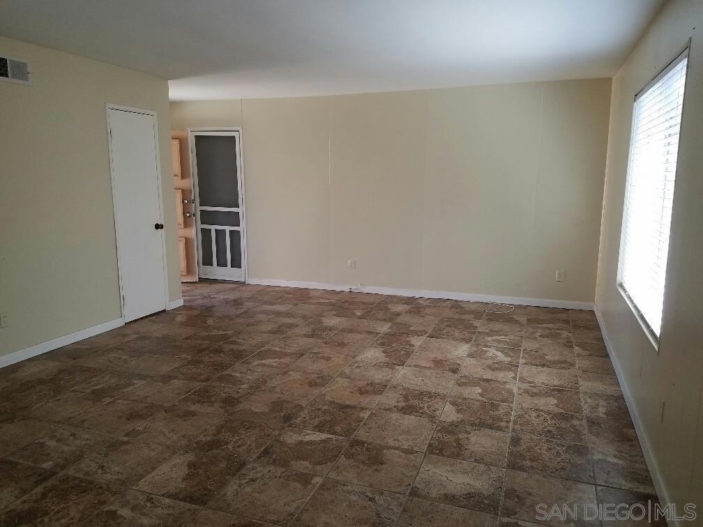 8474 Parkbrook