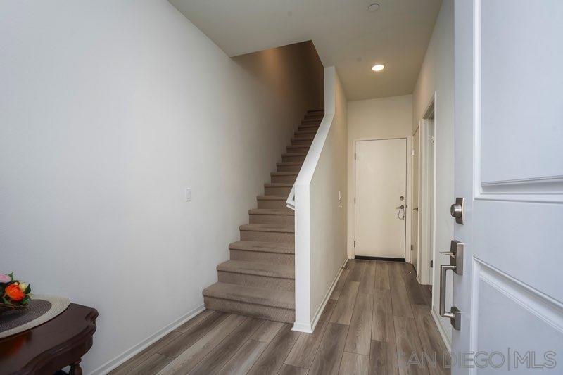 5235 Beachfront Cove #102