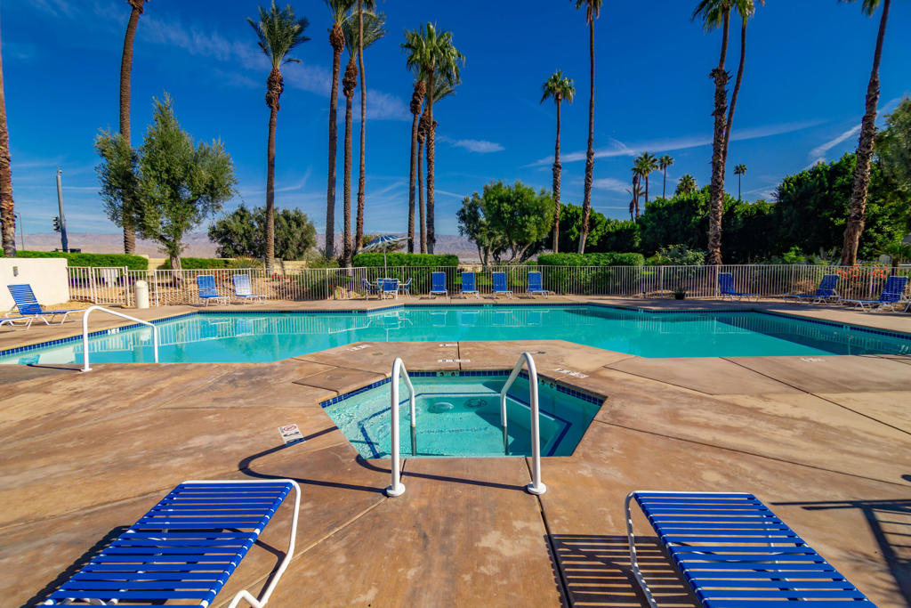 Desert Falls C.C. - Residential