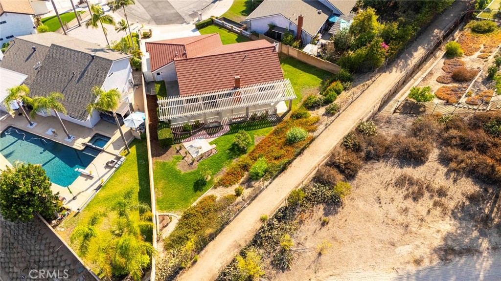 2326 Calle Meleno