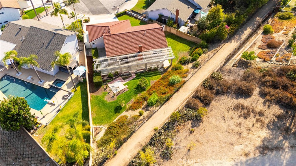 2326 Calle Meleno