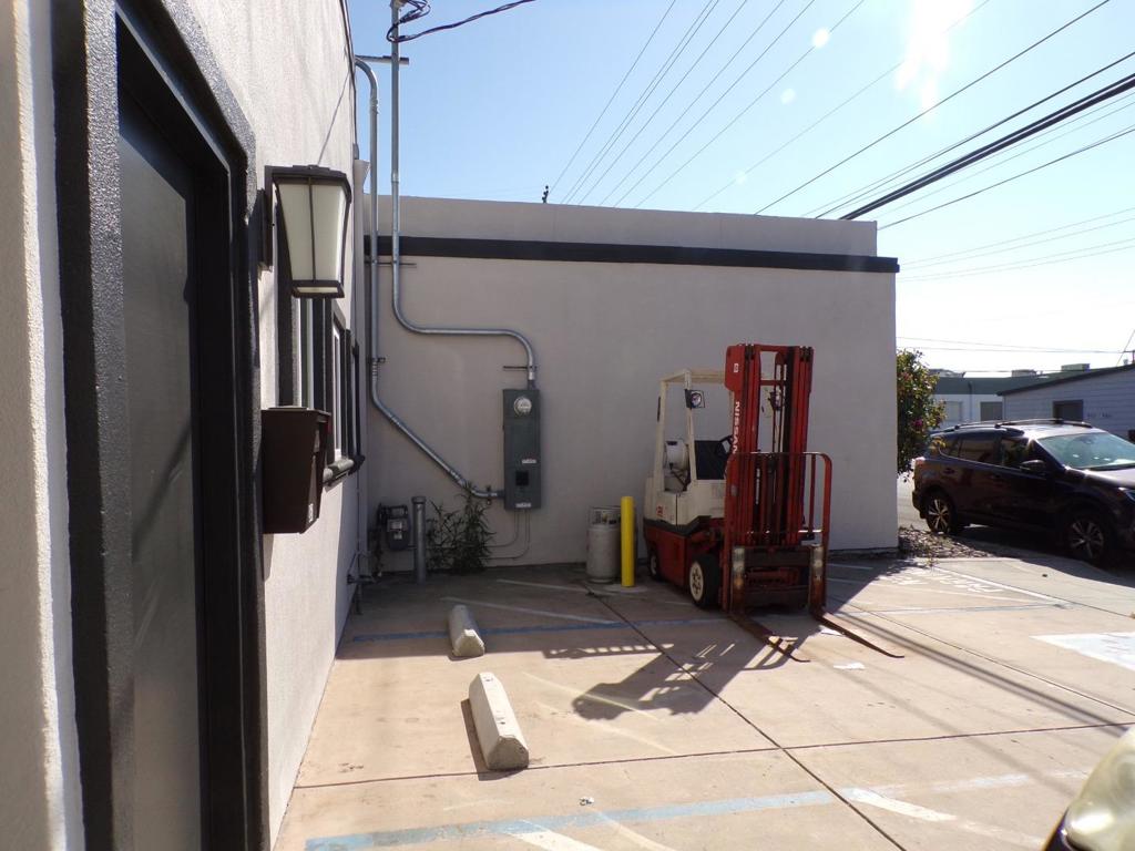 953 Washington Street