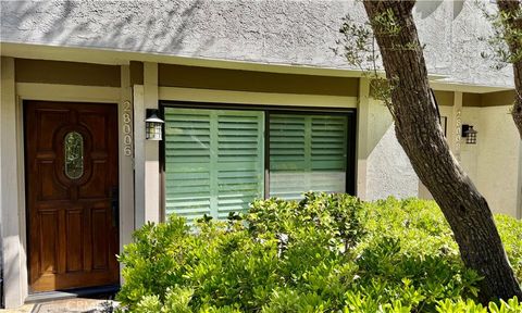 Photo of 28006 Ridgebluff Court, Rancho Palos Verdes, CA 90275 (MLS # SB26091739)