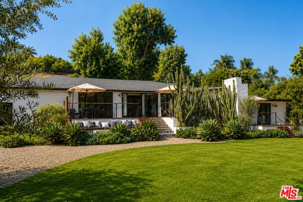 6316 Busch Drive