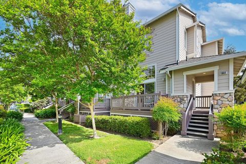 Photo of 1901 Beaufort Terrace, San Jose, CA 95131 (MLS # ML82041695)