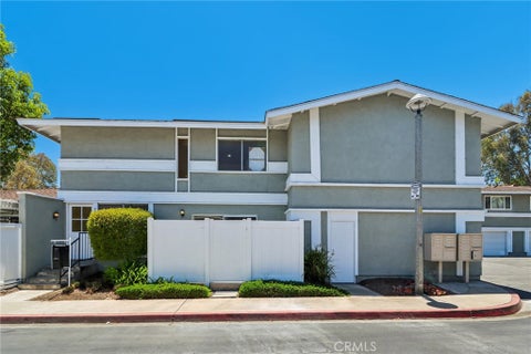 Photo of 22965 Via Cereza, Mission Viejo, CA 92691 (MLS # PW26218747)