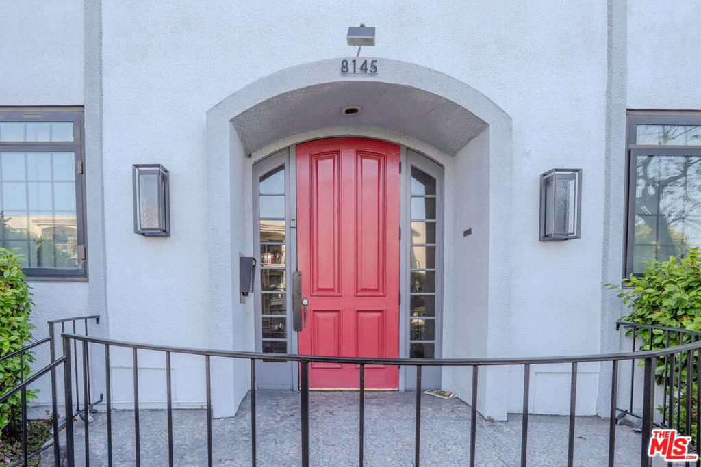 8145 Redlands Street 205