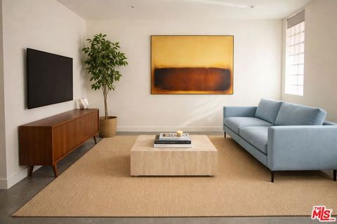 Photo of 4826 Franklin Avenue #2, Los Angeles, CA 90027 (MLS # 26667469)