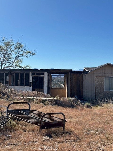 5437 Davis Way