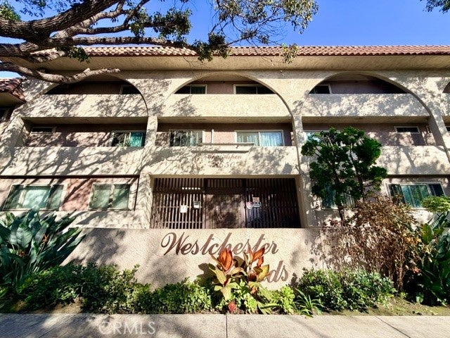 8650 Belford