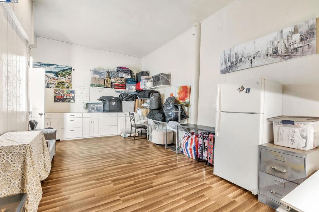 BETHEL ISLAND - Residential
