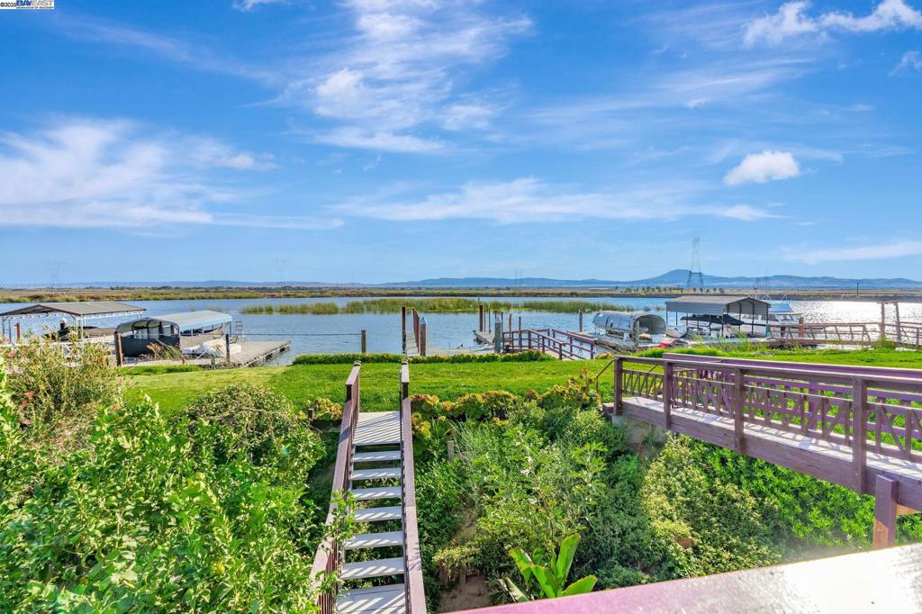 BETHEL ISLAND - Residential