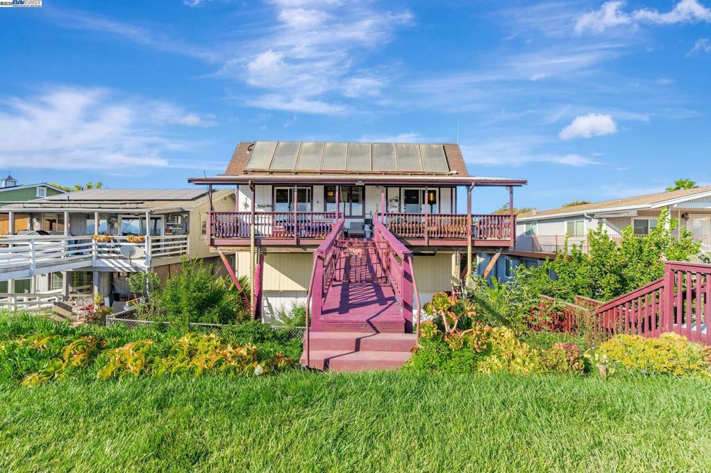 BETHEL ISLAND - Residential