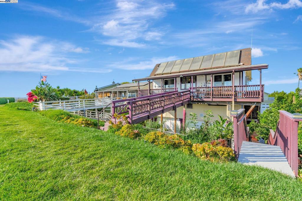 BETHEL ISLAND - Residential