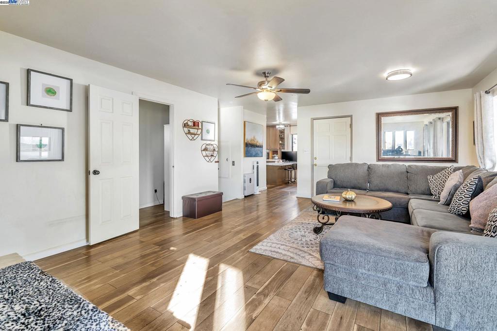 BETHEL ISLAND - Residential