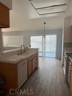 15430 Amber Pointe