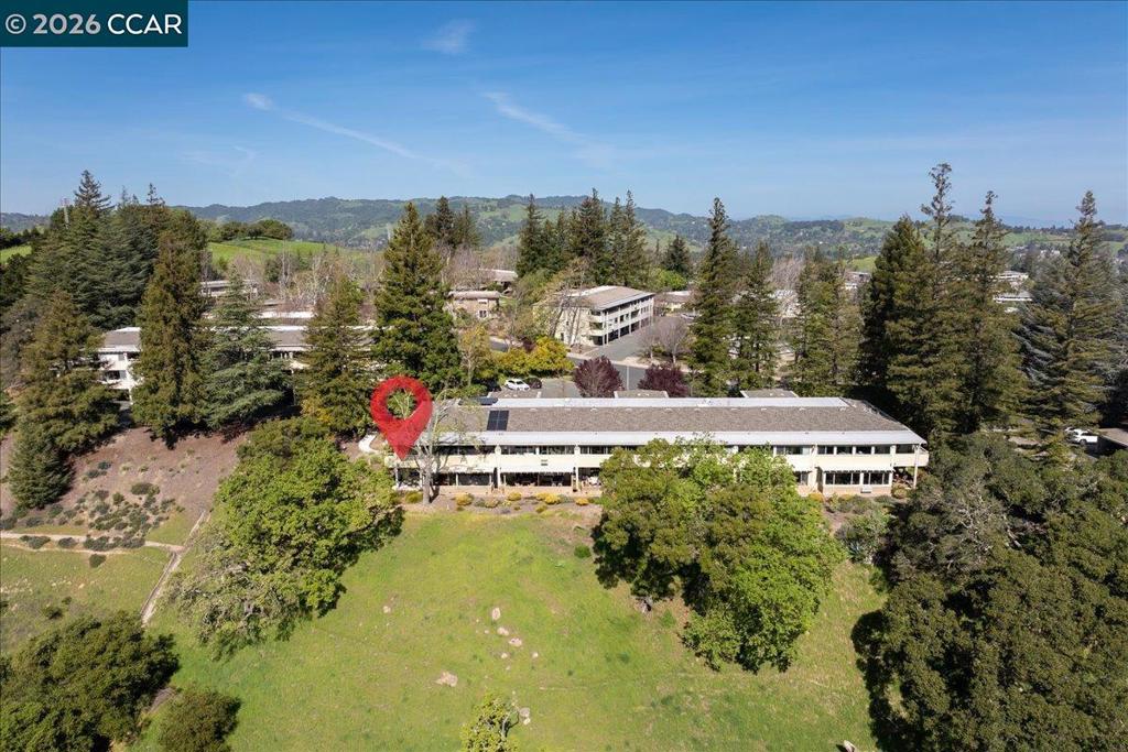 2100 Skycrest Dr 12