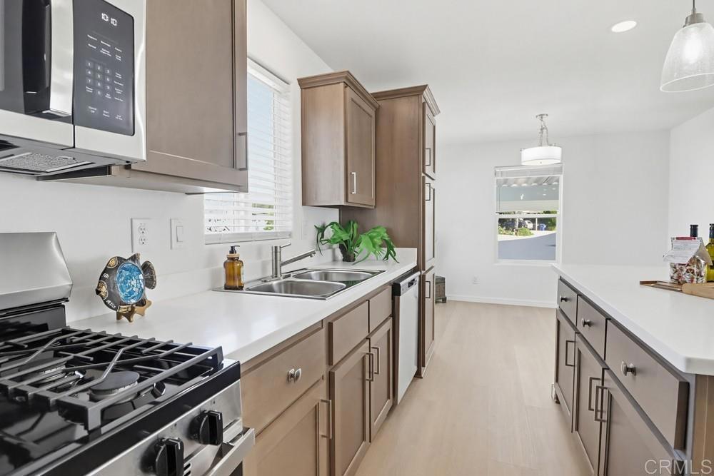 1120 Pepper Drive 73
