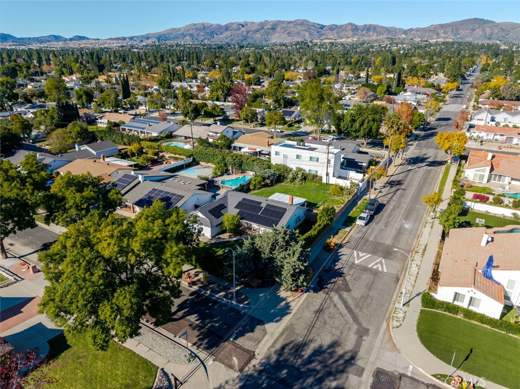 18301 Minnehaha Street