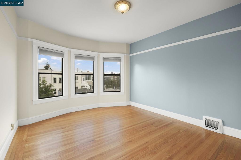 DOLORES - Residential Income
