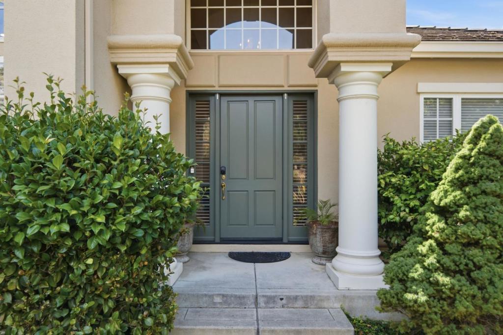 8411 Goldenrod Circle