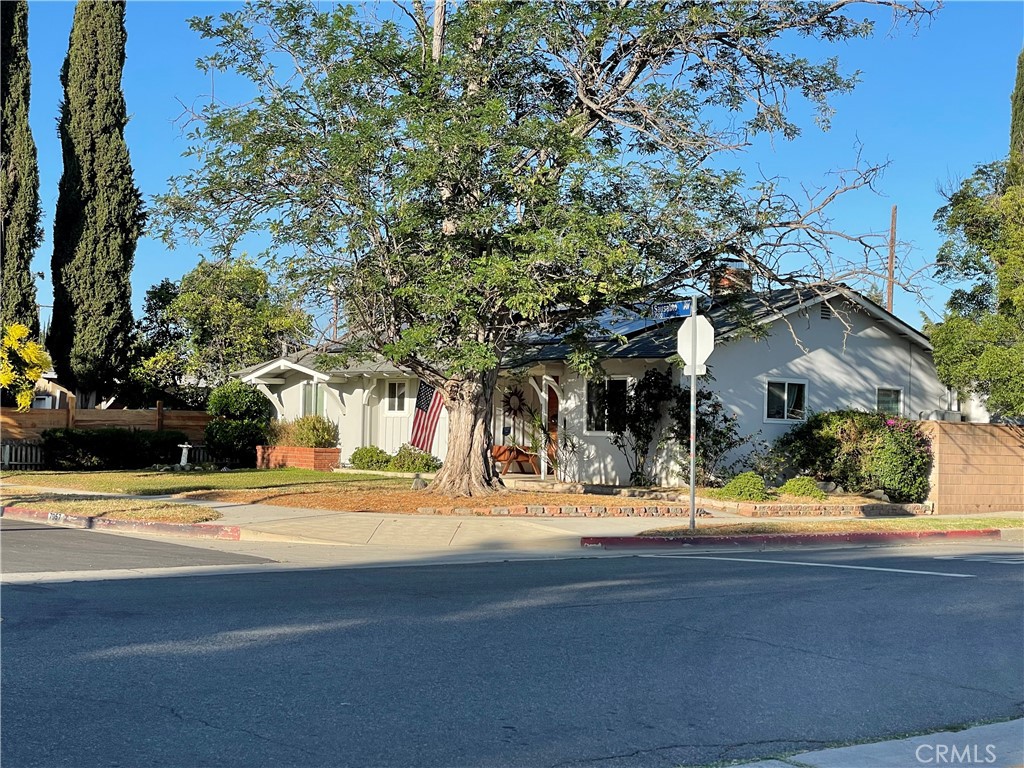 7957 Sausalito Avenue