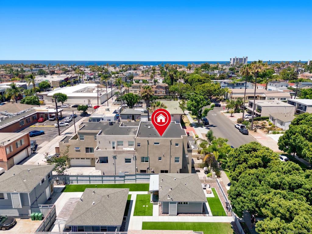 1323 Felspar Street St, San Diego CA 92109