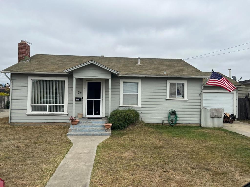 Contractors opportunity for this 2 bedroom, 1 bath home. 980 square ft. Fixer. Good size lot for expansion. Single car garage. Look into the possibility of an ADU. This is a Probate sale.
