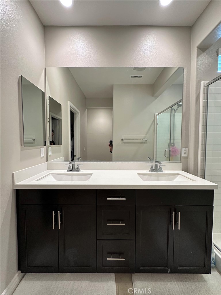 NA - Residential Lease