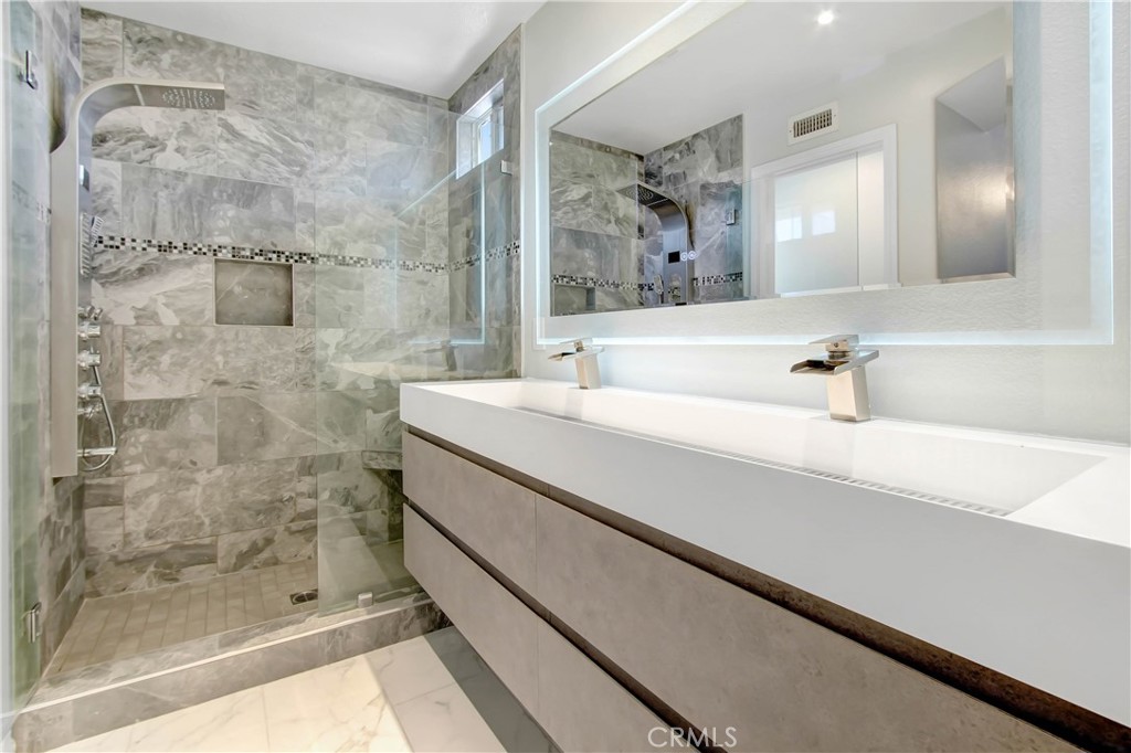 Acacia (ACIA) - Residential Lease