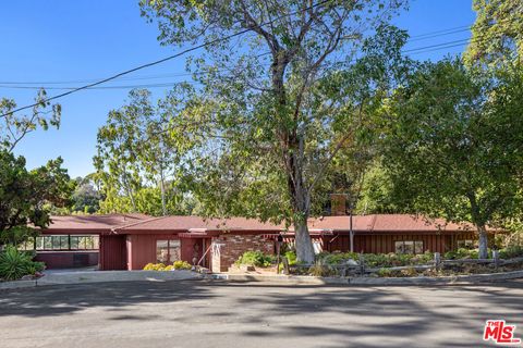 809 Broom Way Los Angeles CA 90049