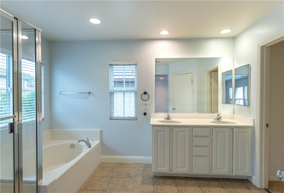 Custom Plum Canyon (CPLUM) - Residential
