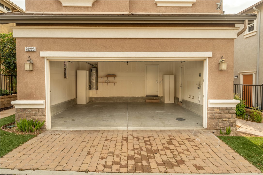 Custom Plum Canyon (CPLUM) - Residential